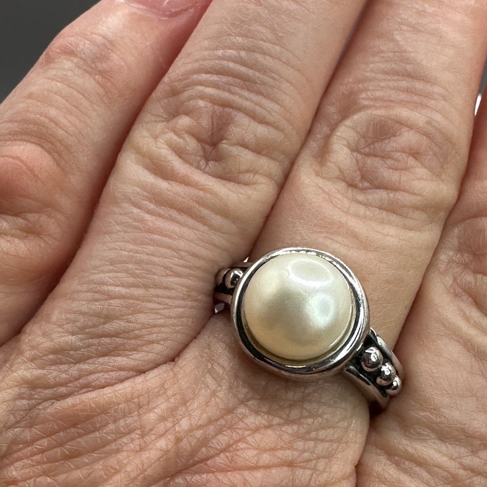 Classic Silver Pearl Ring